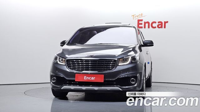 Kia Canival 2016 — photo 3