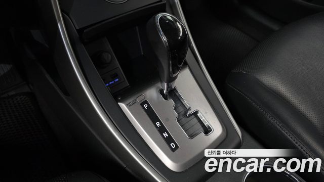 Hyundai AVANTE 2013 — photo 9