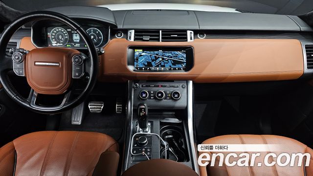Land Rover Range Rover Sport 2017 — photo 10
