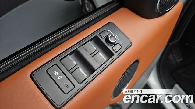 Land Rover Range Rover Sport 2017 — photo 34