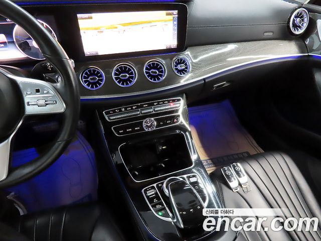 Mercedes-Benz CLS-Class 2019 — photo 10