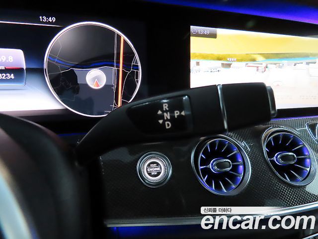 Mercedes-Benz CLS-Class 2019 — photo 13