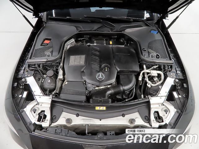 Mercedes-Benz CLS-Class 2019 — photo 19
