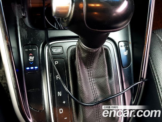 Kia Carens 2014 — photo 15