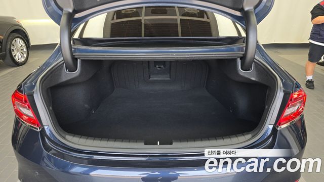 Hyundai Grandeur 2018 — photo 22