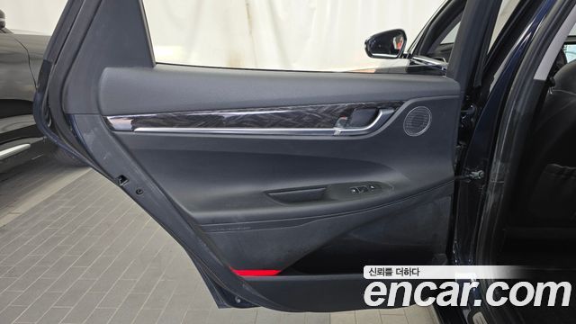 Hyundai Grandeur 2018 — photo 15