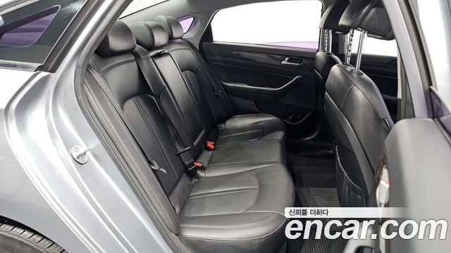 Hyundai Sonata 2015 — photo 12