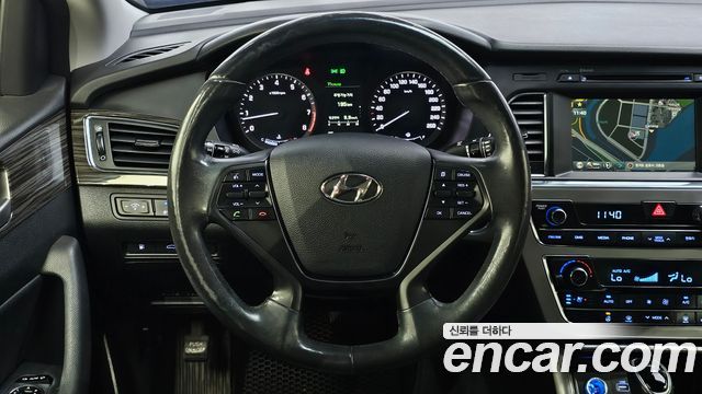 Hyundai Sonata 2015 — photo 14
