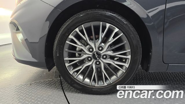 Kia K3 2022 — photo 5