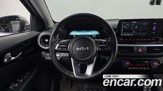 Kia K3 2022 — photo 18
