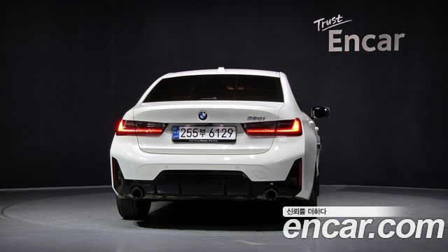 BMW 3-Series 2025 — photo 4
