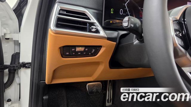 BMW 3-Series 2025 — photo 22
