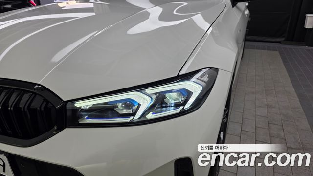 BMW 3-Series 2025 — photo 8