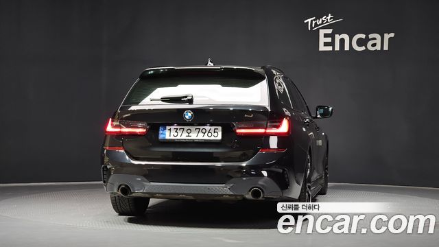 BMW 3-Series 2022 — photo 4