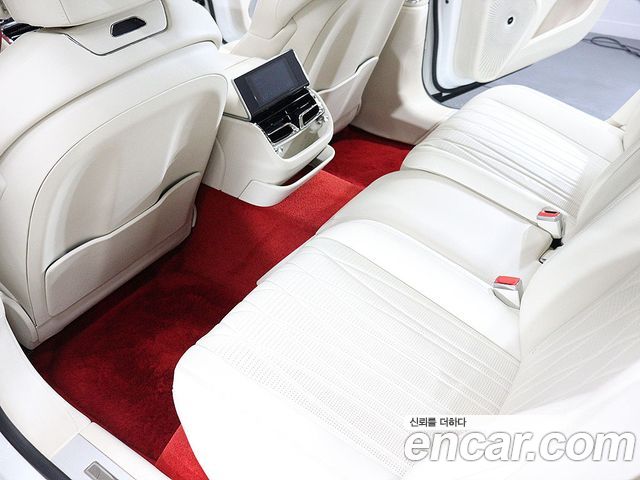 Bentley Flying Spur 2021 — photo 15