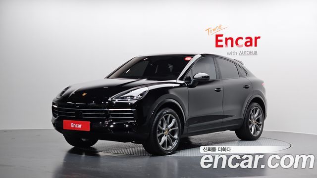 Porsche Cayenne 2023 — photo 1