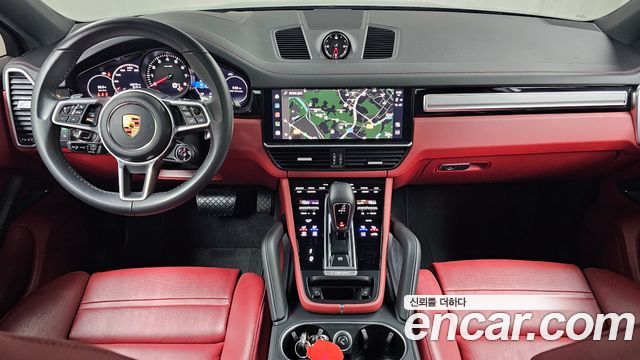 Porsche Cayenne 2023 — photo 7