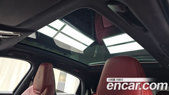 Porsche Cayenne 2023 — photo 19