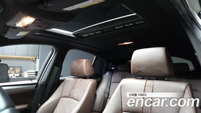 BMW X4 2018 — photo 18