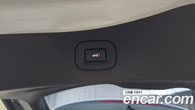 Renault Korea QM6 2022 — photo 23