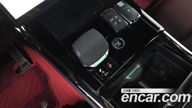 Land Rover Range Rover Sport 2025 — photo 12