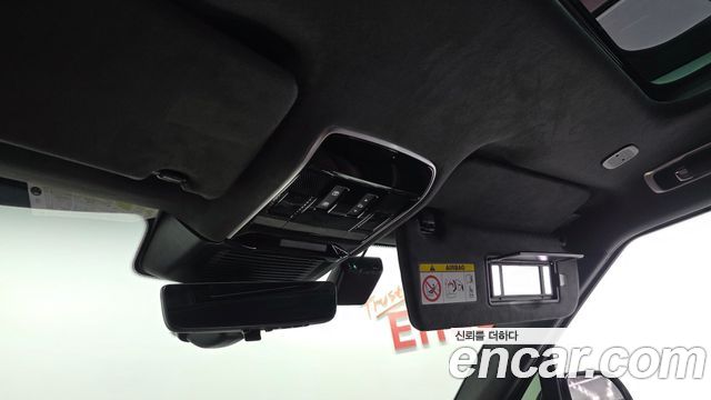 Land Rover Range Rover Sport 2025 — photo 28