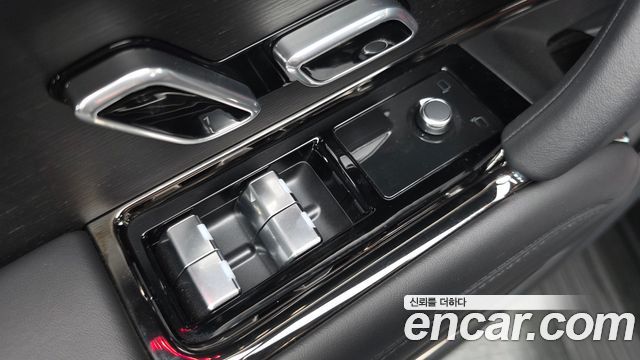 Land Rover Range Rover Sport 2025 — photo 30