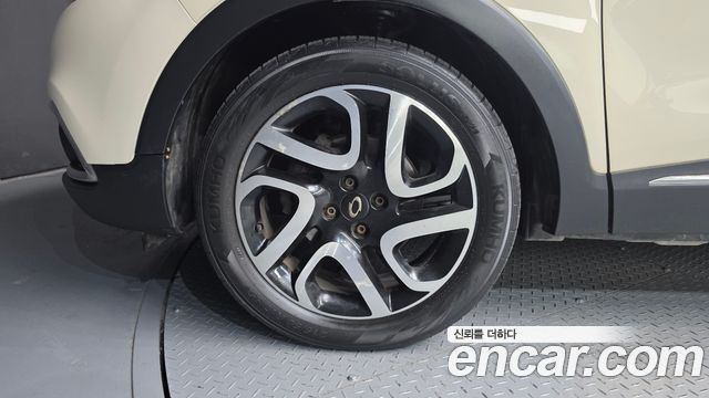 Renault Korea QM3 2015 — photo 5