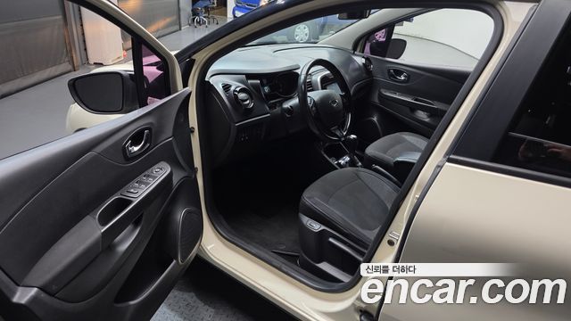 Renault Korea QM3 2015 — photo 10