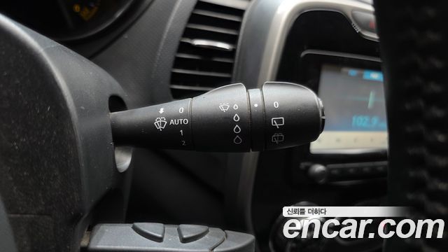 Renault Korea QM3 2015 — photo 17