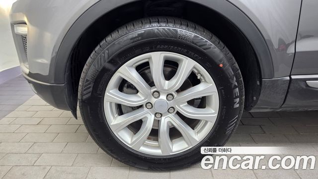 Land Rover Range Rover Evoque 2018 — photo 5