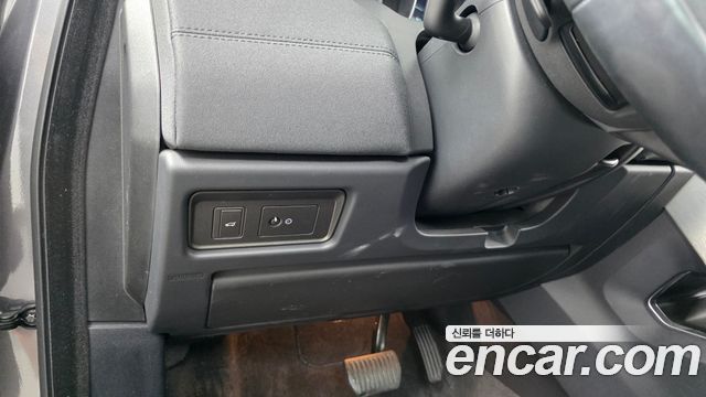 Land Rover Range Rover Evoque 2018 — photo 22