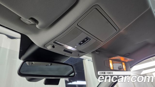 Land Rover Range Rover Evoque 2018 — photo 23