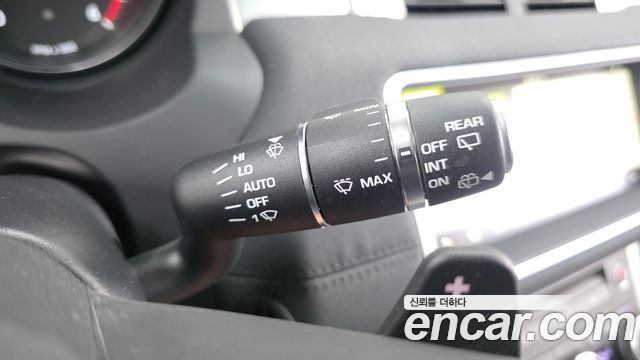 Land Rover Range Rover Evoque 2018 — photo 24