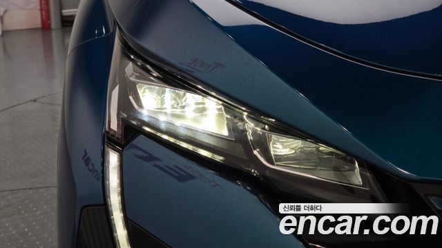 Peugeot 408 2025 — photo 8