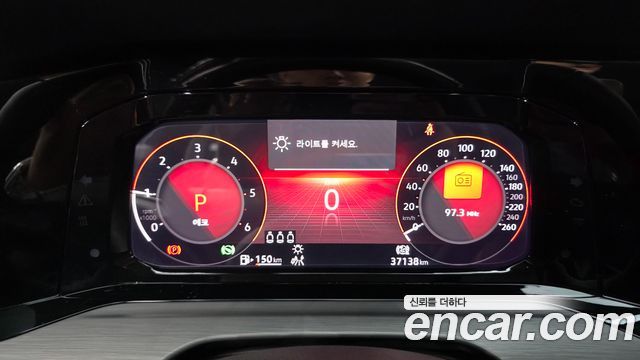 Volkswagen Golf 2024 — photo 11