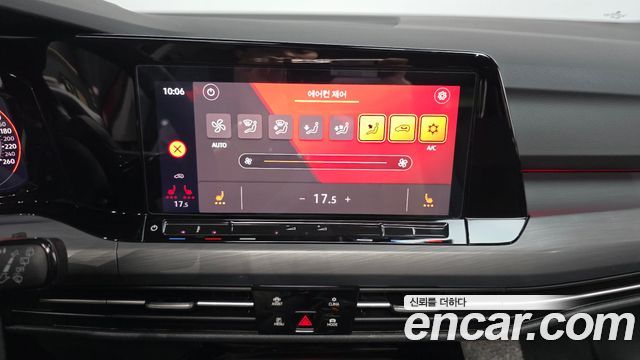 Volkswagen Golf 2024 — photo 20