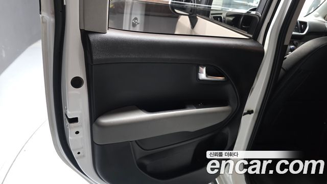 Kia RAY 2022 — photo 15