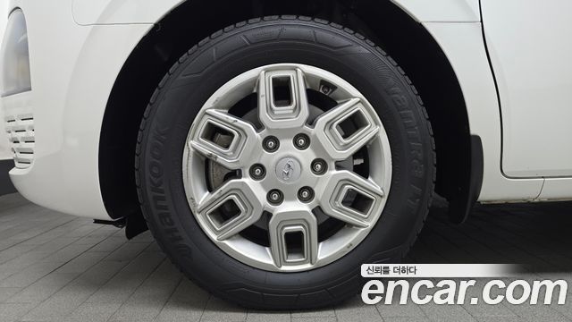 Hyundai Staria 2023 — photo 5