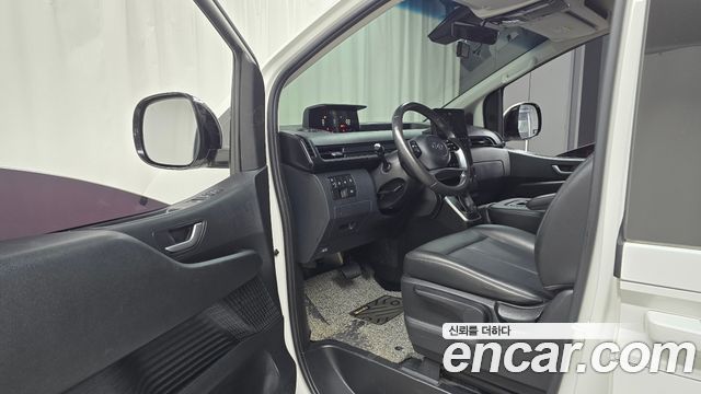Hyundai Staria 2023 — photo 10