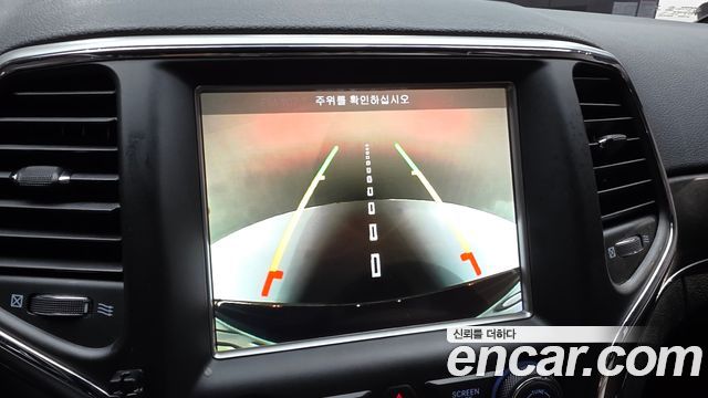 Jeep Cherokee 2018 — photo 21