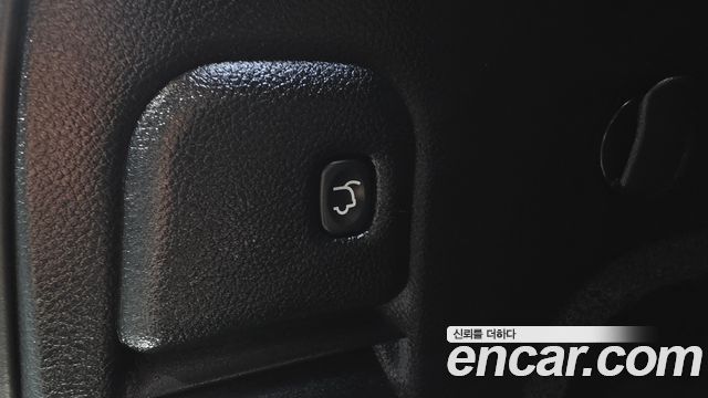Jeep Cherokee 2018 — photo 25
