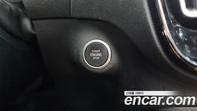 Volvo XC40 2022 — photo 30