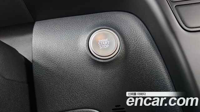 Hyundai Staria 2023 — photo 27
