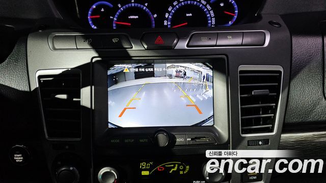 KG Mobility KORANDO 2017 — photo 13