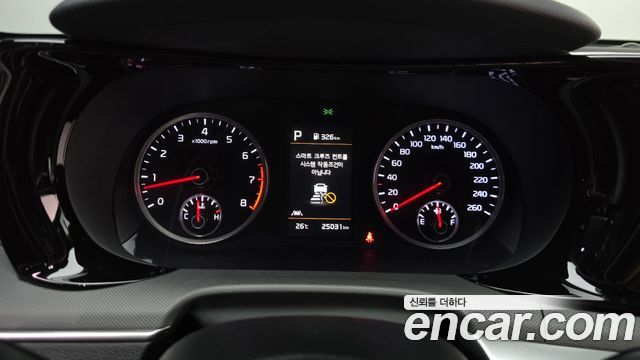 Kia K5 2023 — photo 11