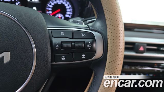 Kia K5 2023 — photo 25