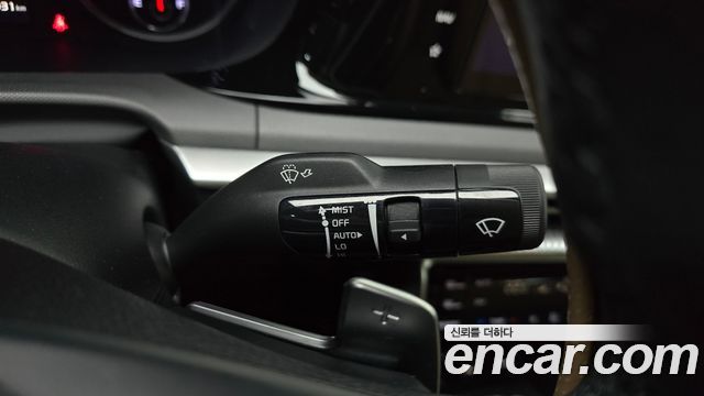 Kia K5 2023 — photo 30