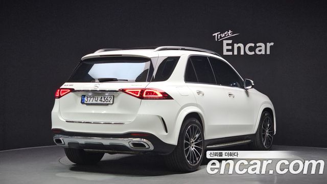 Mercedes-Benz GLE-Class 2023 — photo 2