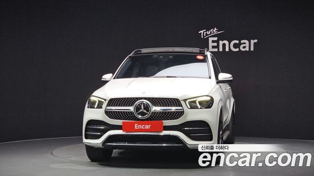 Mercedes-Benz GLE-Class 2023 — photo 3